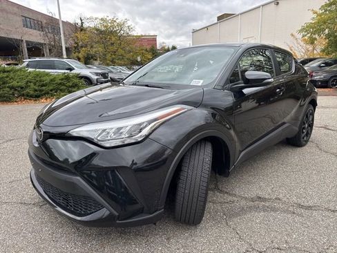 Used 2022 Toyota C-HR Nightshade image 3