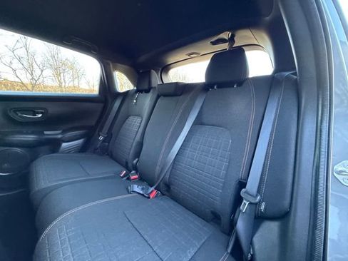 Used 2024 Honda HR-V Sport image 15