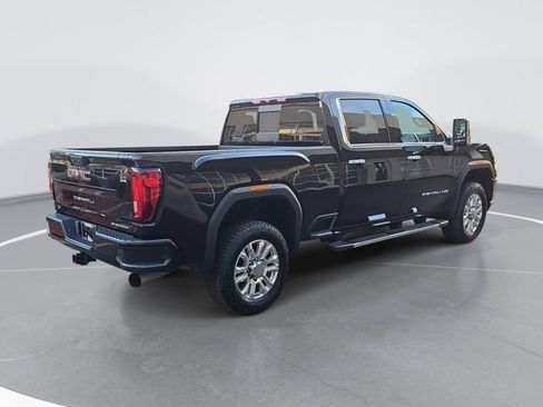 Used 2023 GMC Sierra 2500 Denali image 3