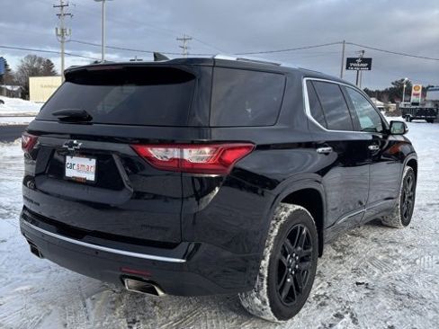 Used 2019 Chevrolet Traverse Premier w/ LPO, Blackout Package image 7