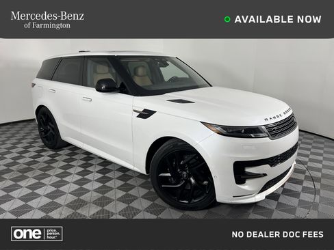 Used 2024 Land Rover Range Rover Sport Dynamic SE AWD/4WD image 1