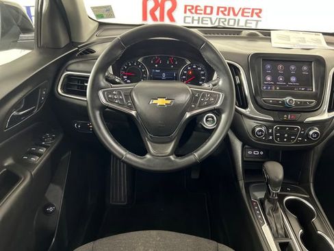 Used 2023 Chevrolet Equinox LT FWD image 13