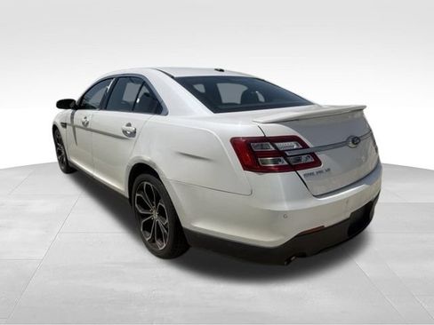 Used 2018 Ford Taurus SHO w/ Driver Assist Package AWD/4WD image 5