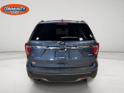 Used 2019 Ford Explorer XLT w/ Safe & Smart Package image 5