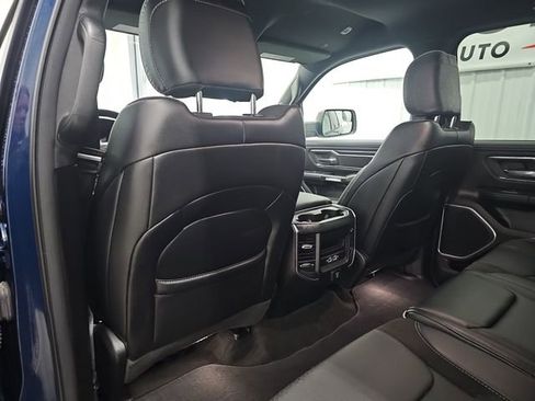 Used 2023 RAM 1500 Laramie AWD/4WD image 33