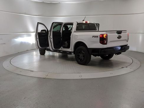 New 2025 Ford Ranger Lariat w/ FX4 Off-Road Package image 10