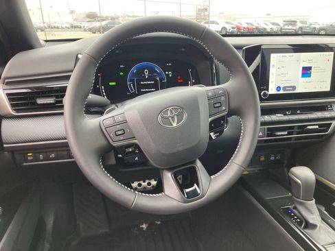 Certified 2026 Toyota Camry SE image 11