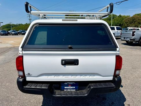 Used 2020 Toyota Tacoma SR RWD image 4