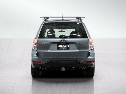 Used 2011 Subaru Forester 2.5X Premium w/ All-Weather Pkg AWD/4WD image 4