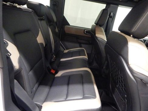 New 2025 Ford Bronco Big Bend w/ Black Diamond Package image 19