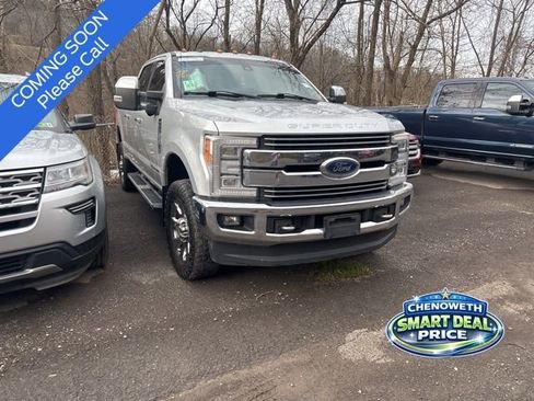 Used 2018 Ford F350 Lariat w/ Lariat Ultimate Package image 2