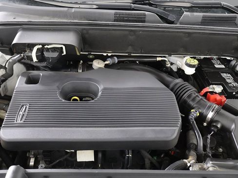 Used 2021 Lincoln Nautilus Reserve w/ Cargo Utility Package image 23