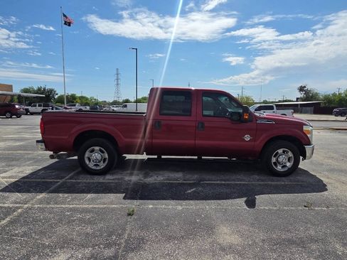 Used 2016 Ford F250 XLT RWD image 3