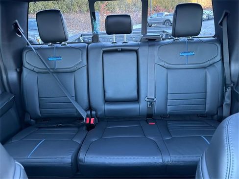 New 2026 Ford F250 Platinum w/ Tremor Off-Road Package image 18
