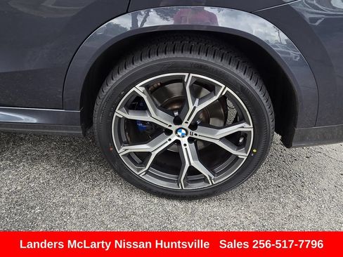 Used 2021 BMW X6 xDrive40i w/ M Sport Package AWD/4WD image 12