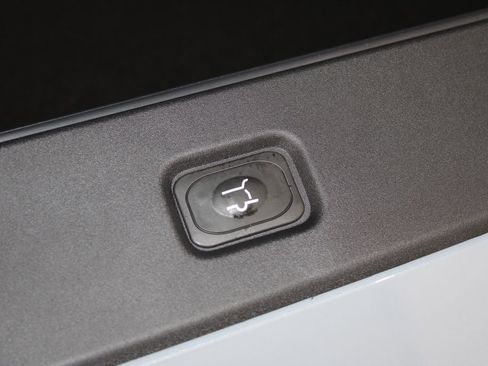 New 2025 Lincoln Navigator Reserve image 18