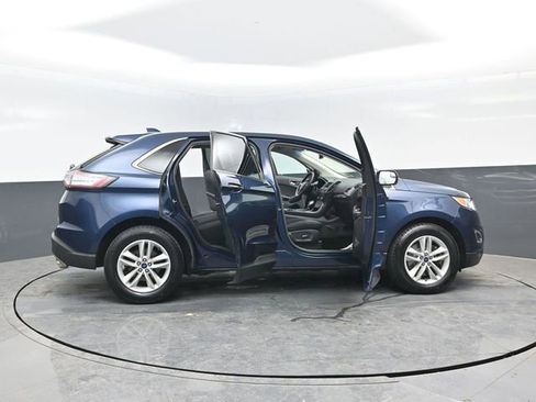 Used 2017 Ford Edge SEL image 25