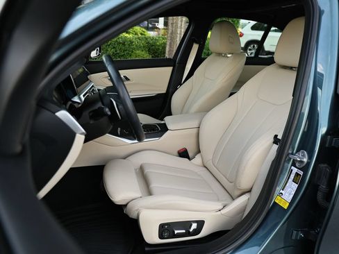 Used 2021 BMW 330i Sedan w/ Convenience Package RWD image 21