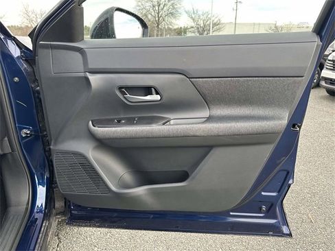 New 2026 Nissan Kicks SV w/ Cold Weather Package image 8