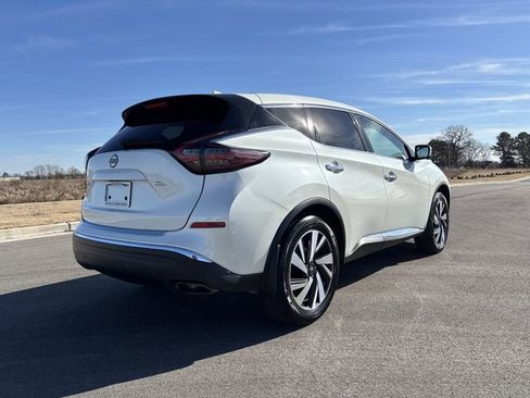 Used 2024 Nissan Murano SL image 9