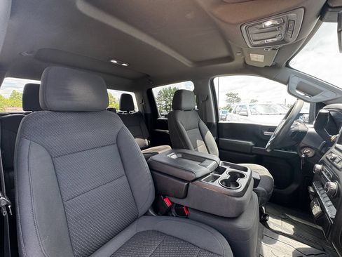 Used 2022 Chevrolet Silverado 2500 Custom w/ Custom Value Package AWD/4WD image 26