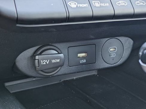 Used 2025 Hyundai Elantra Sport FWD image 28