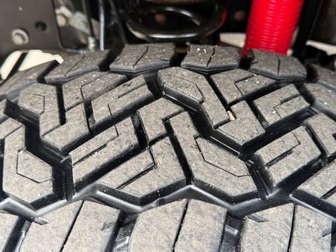 Used 2016 Ford F250 Lariat w/ Lariat Ultimate Package AWD/4WD image 11