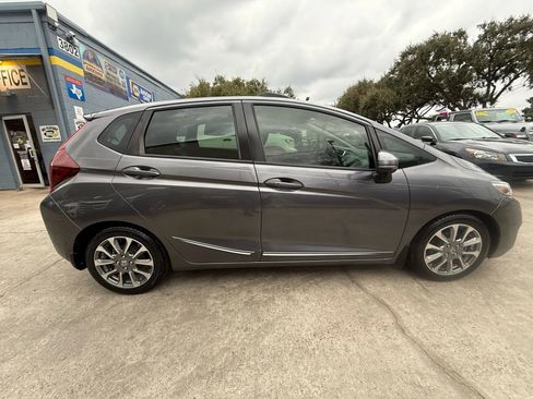 Used 2015 Honda Fit EX image 4