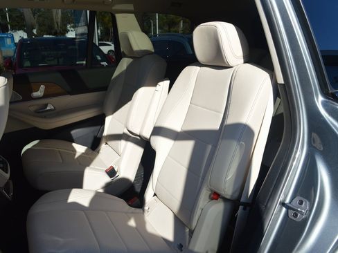 Used 2023 Mercedes-Benz GLS 450 GLS 450 image 37