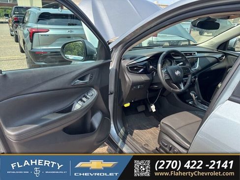 Used 2023 Buick Encore GX Preferred w/ Cold Weather Comfort Package AWD/4WD image 2