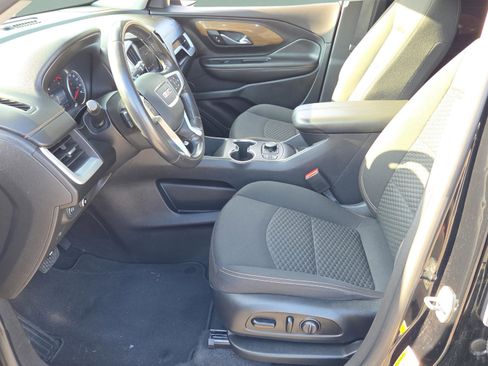 Used 2020 GMC Terrain SLE w/ Driver Convenience Package image 10