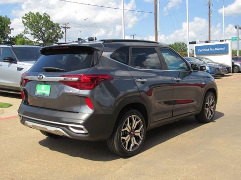 Used 2021 Kia Seltos SX image 6