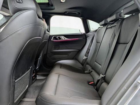 Used 2023 BMW i4 eDrive35 image 18