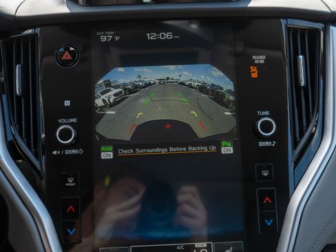 New 2025 Subaru Legacy Limited w/ Popular Package #2 image 17