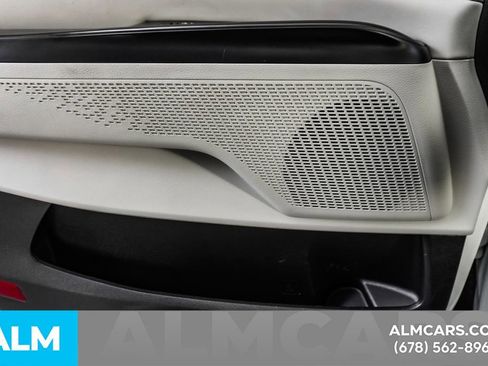 Used 2024 Kia Carnival LX image 48