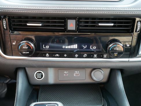 Certified 2023 Nissan Rogue SL AWD/4WD image 23