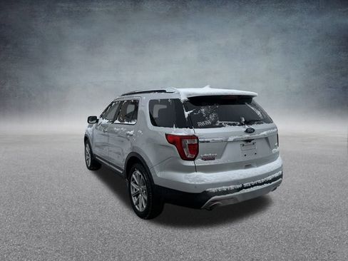 Used 2016 Ford Explorer Limited w/ Equipment Group 301A image 4