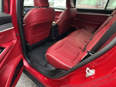 Used 2024 Jeep Wagoneer Launch Edition image 25