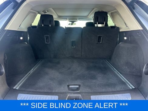 Used 2017 Cadillac XT5 Luxury image 8