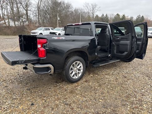 Used 2020 Chevrolet Silverado 1500 LTZ w/ LTZ Premium Package image 34