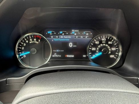 Used 2020 Ford F150 Platinum w/ Technology Package AWD/4WD image 24