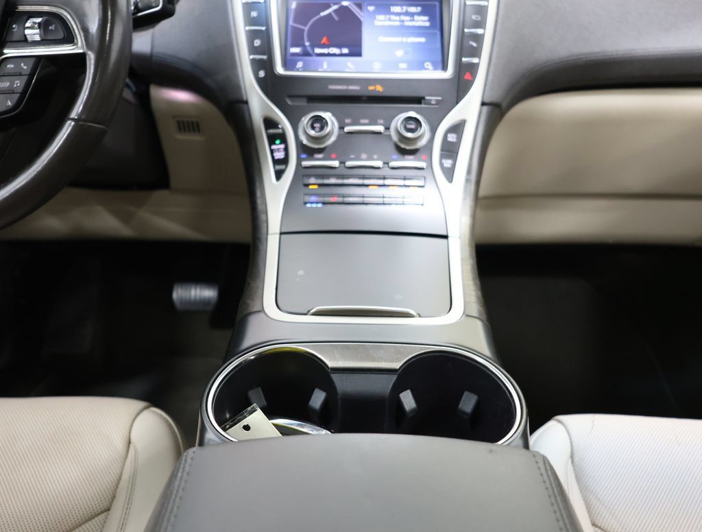 Used 2019 Lincoln Nautilus Reserve AWD/4WD image 20