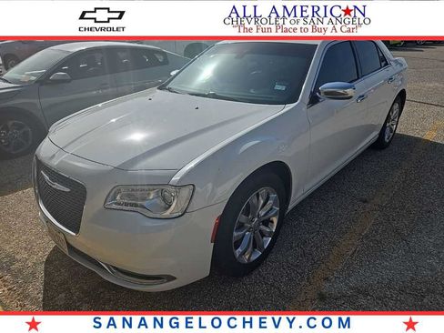Used 2020 Chrysler 300 Limited AWD/4WD image 1