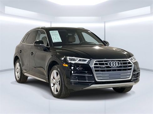 Used 2018 Audi Q5 Prestige image 3