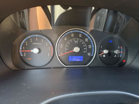 Used 2009 Hyundai Santa Fe GLS FWD image 14