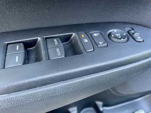 Used 2021 Honda CR-V EX image 11