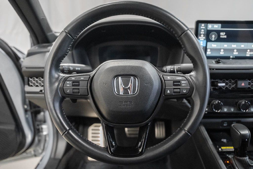 Used 2025 Honda Accord Sport image 22