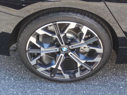 Used 2026 BMW 330i Sedan w/ Convenience Package RWD image 8