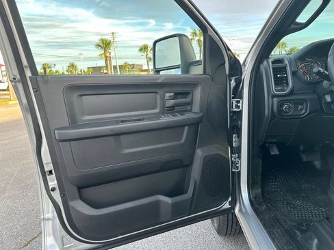 New 2026 RAM 3500 Tradesman AWD/4WD image 11