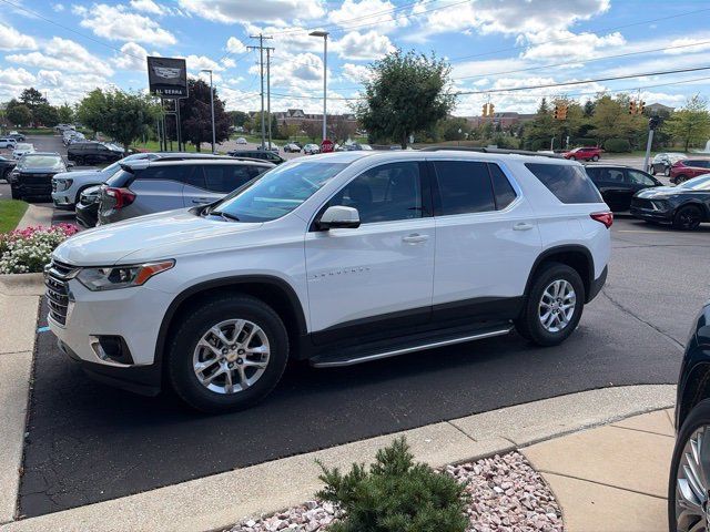 Certified 2020 Chevrolet Traverse LT w/ LPO, Floor Liner Package AWD/4WD image 2